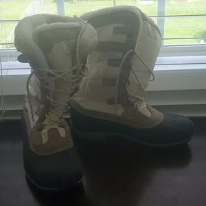 Snow Boots